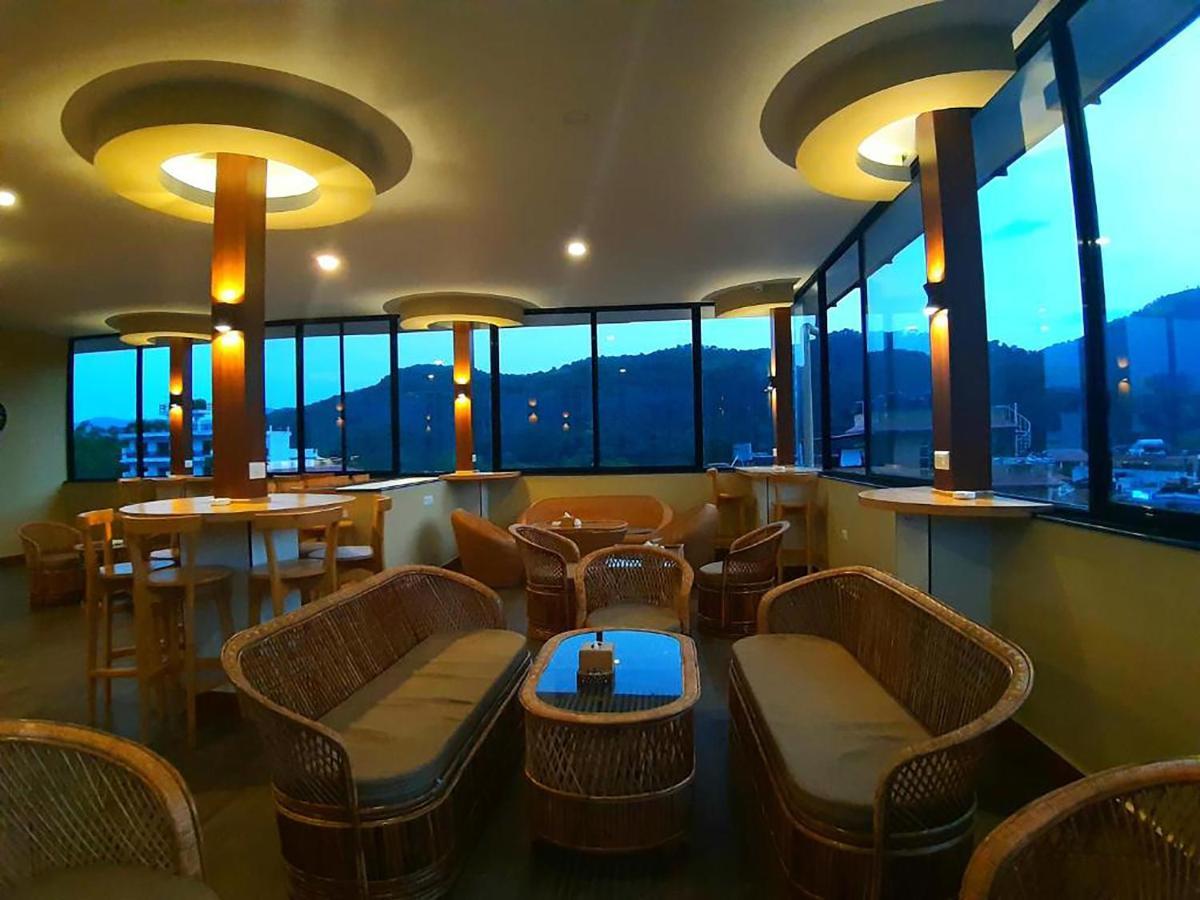 Hotel Glory Garden Pokhara Exterior photo